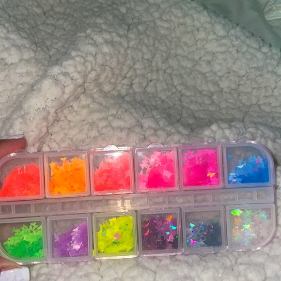 Sparkle Nail Art Butterfly’s 🦋✨ - Picture 3 of 3